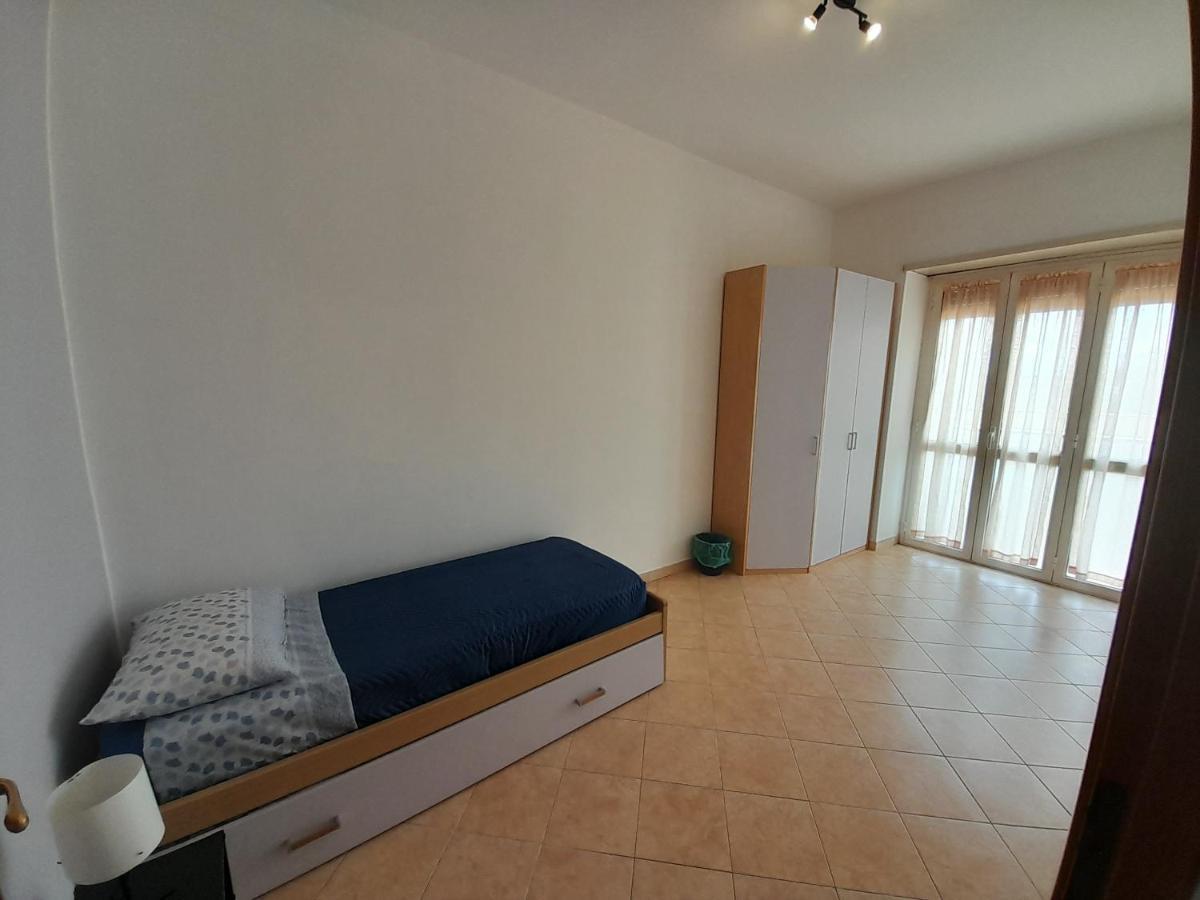Hotel A Casa Di Ciccio Da'Mmonte Velletri Esterno foto