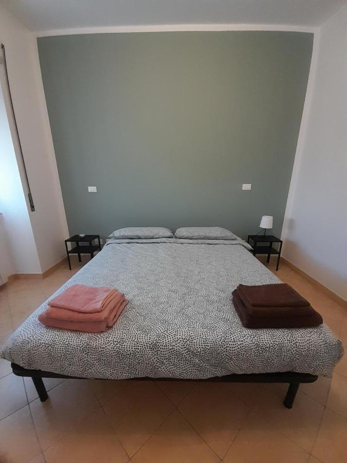 Hotel A Casa Di Ciccio Da'Mmonte Velletri Esterno foto
