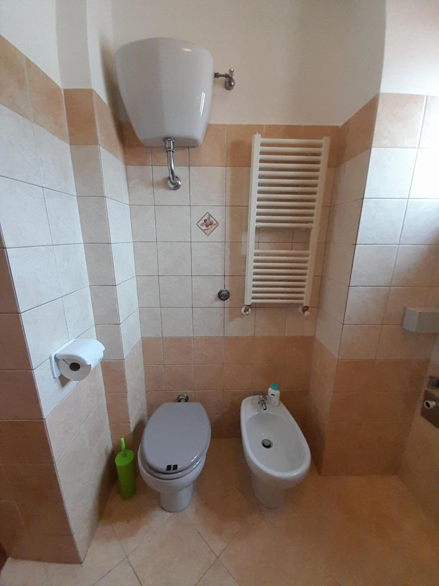 Hotel A Casa Di Ciccio Da'Mmonte Velletri Esterno foto